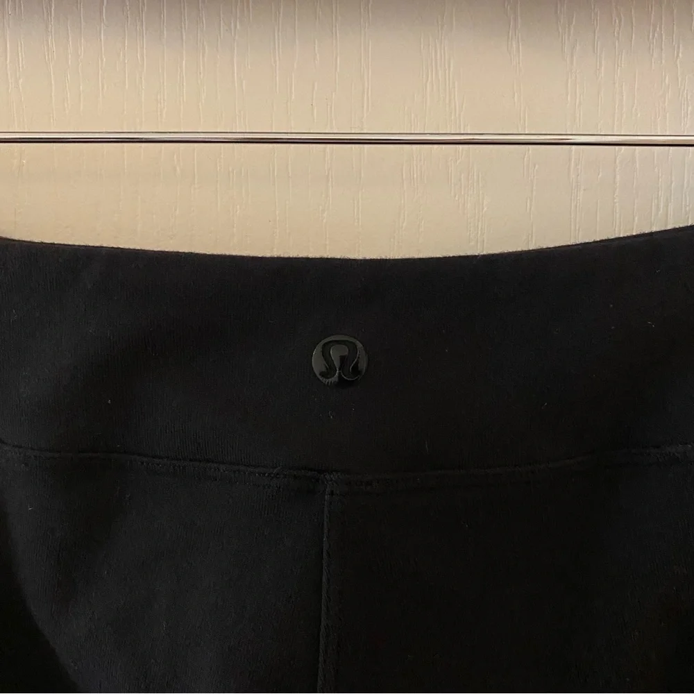 LULULEMON Still Going Pant in Black - 6